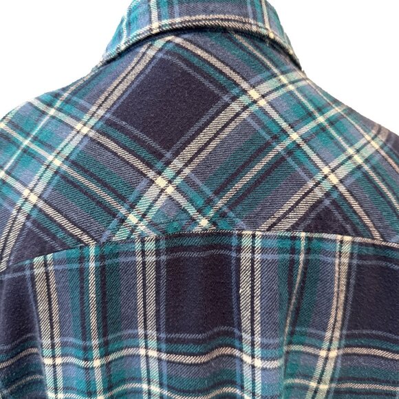 Volcom Fly High Long Sleeve Flannel Shirt Women’s Size L Classic Plaid Button-Up - Picture 7 of 11